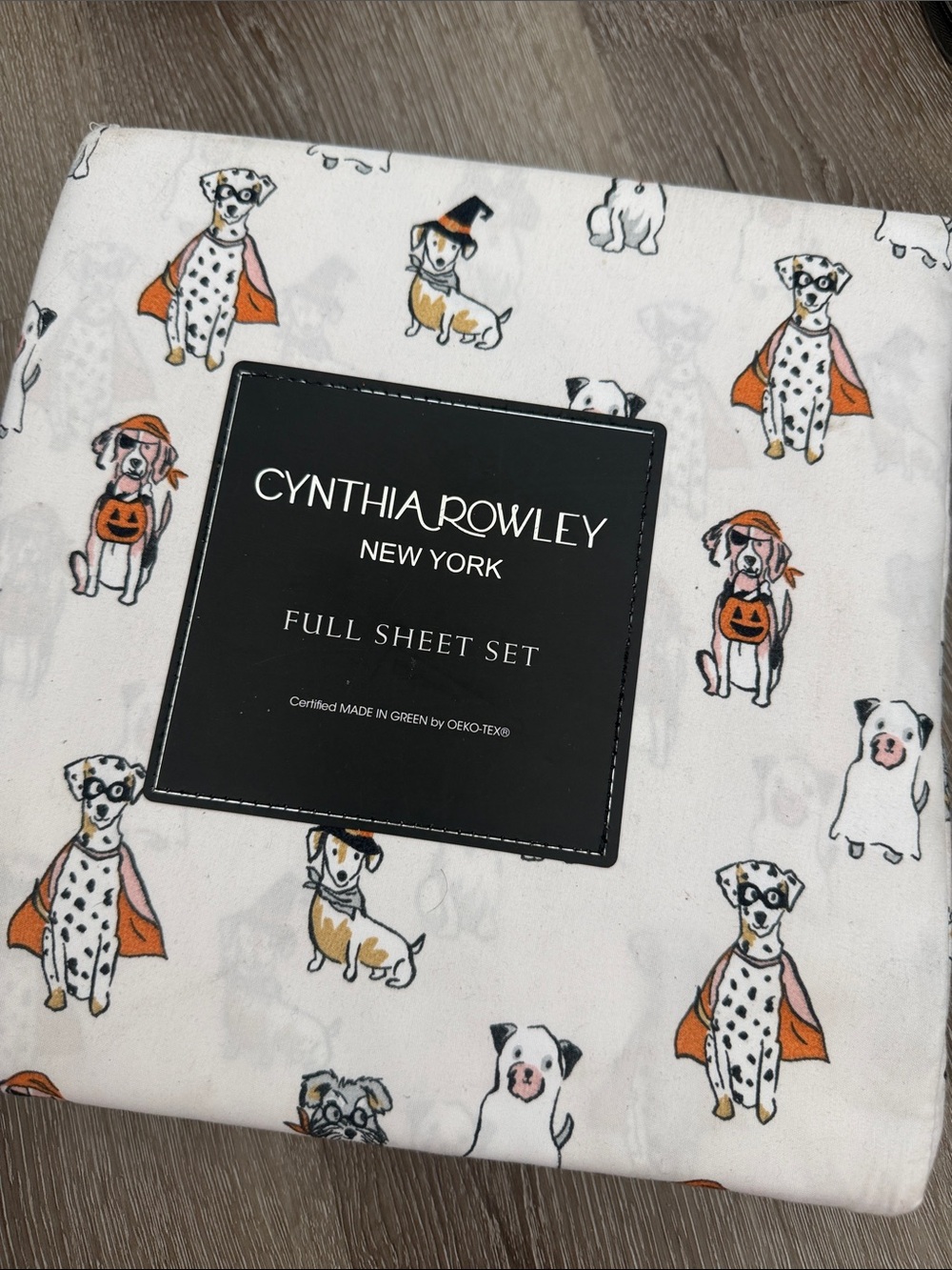Cynthia Rowley White Sheet Set with Orange & Black Dog Print new